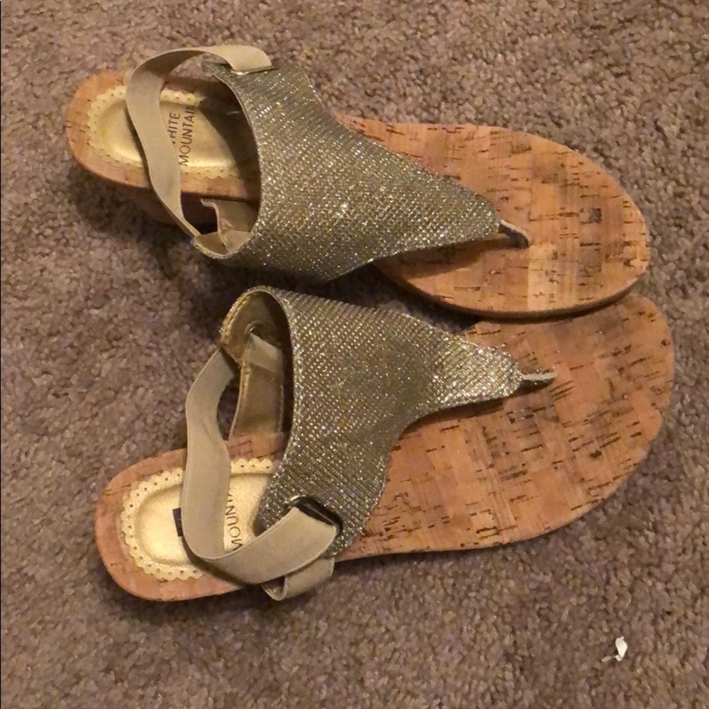 Thong Wedge Sandals🌞🌸